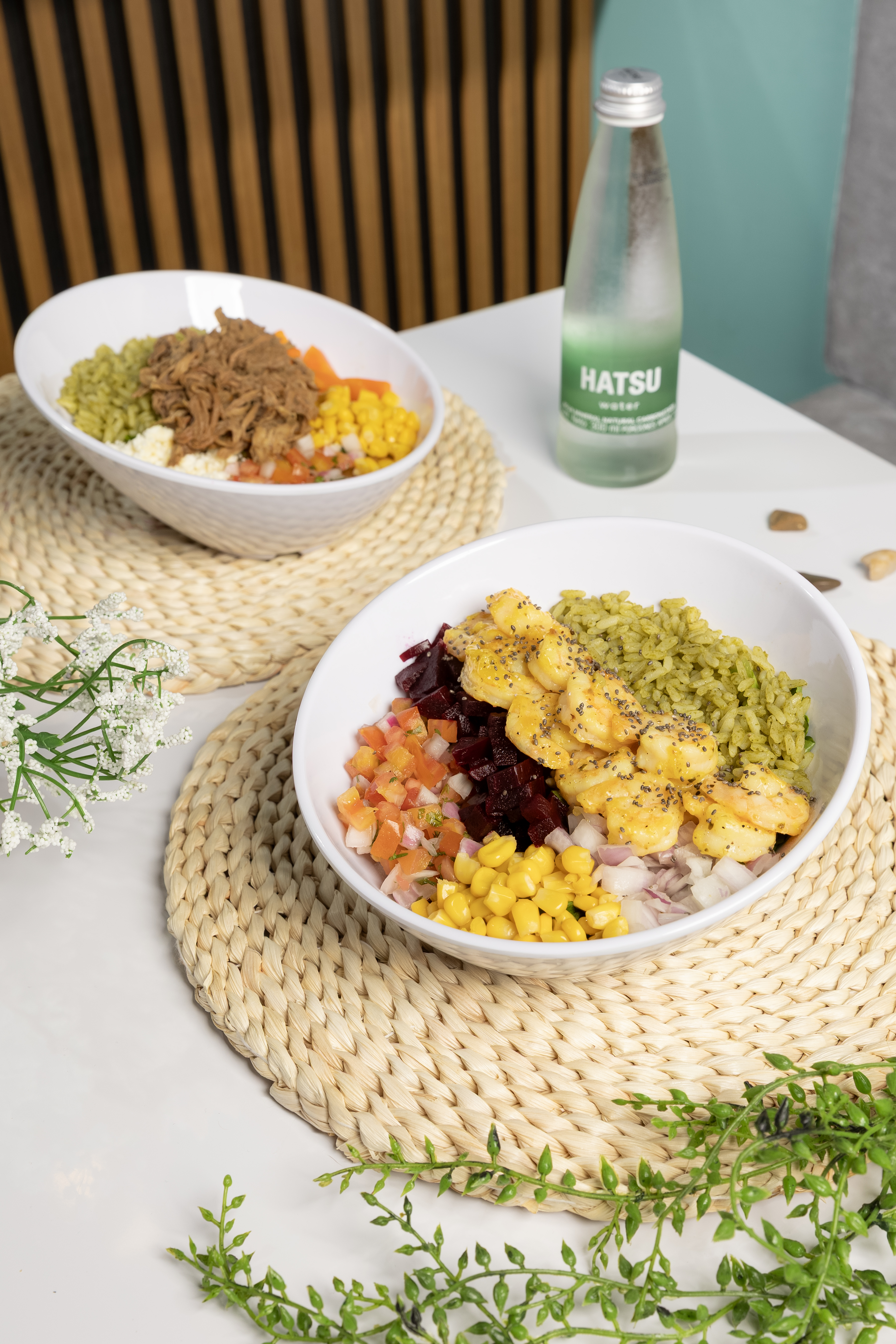 Bowl de comida fresca preparado en TROPICO Cali